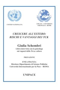 Crescere all'estero libro